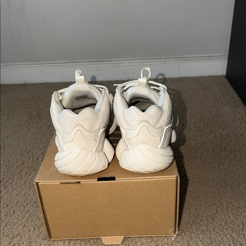 Yeezy Cream Athletic Shoes - Picture 4 of 4